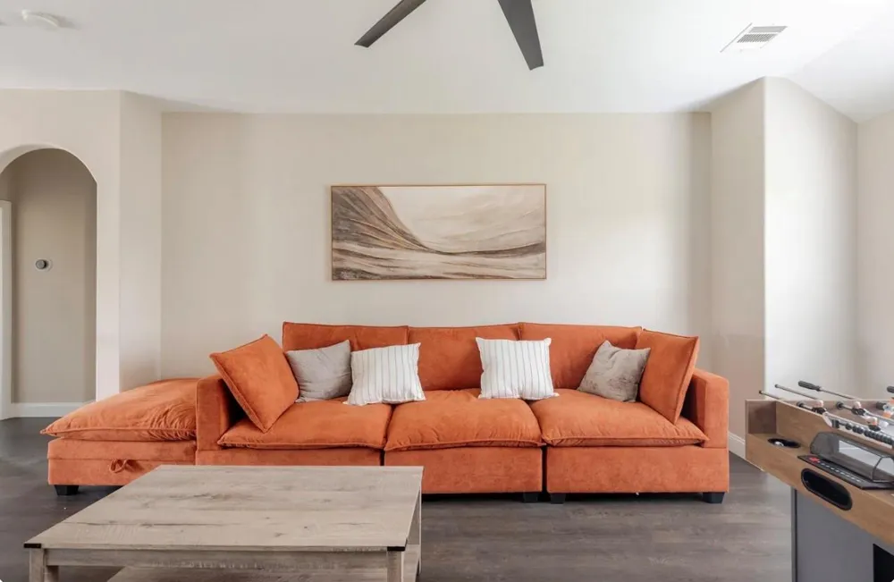 8034 Fountain Street Houston, TX 77051