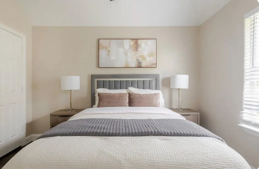 8034 Fountain Street Houston, TX 77051