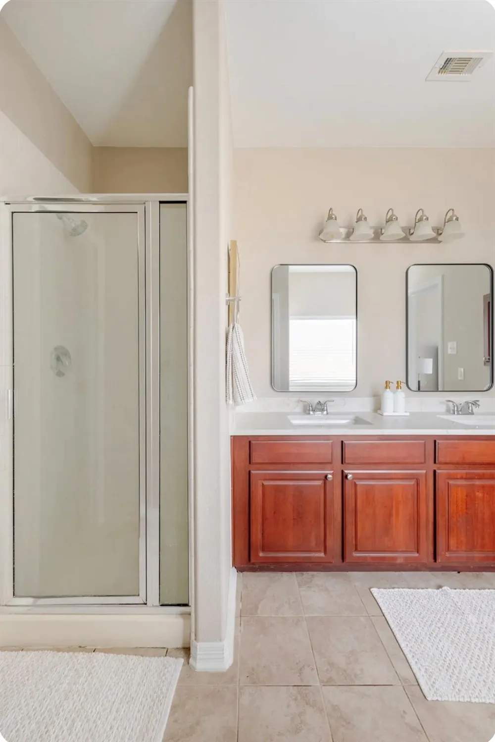 8034 Fountain Street Houston, TX 77051