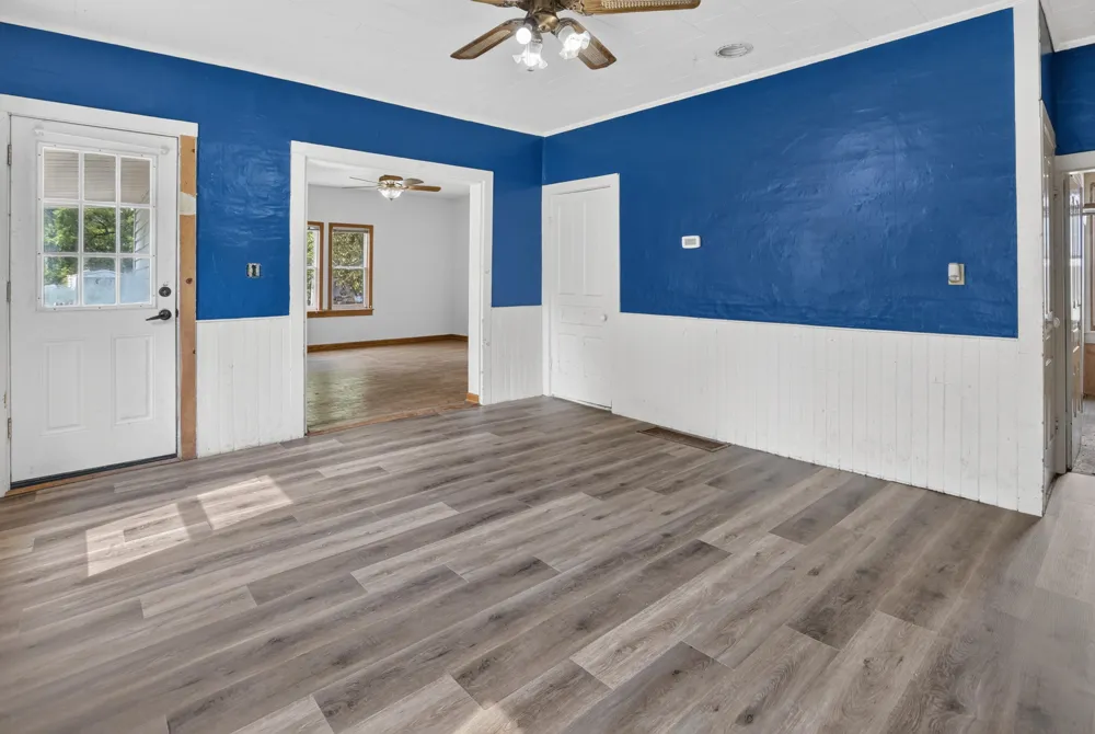 209 Underwood Avenue Leroy, MI 49655