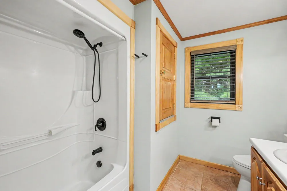 8215 S Island View Drive Newaygo, MI 49337