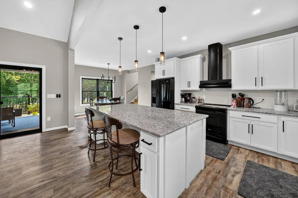 14275 Deer Path Buchanan, MI 49107