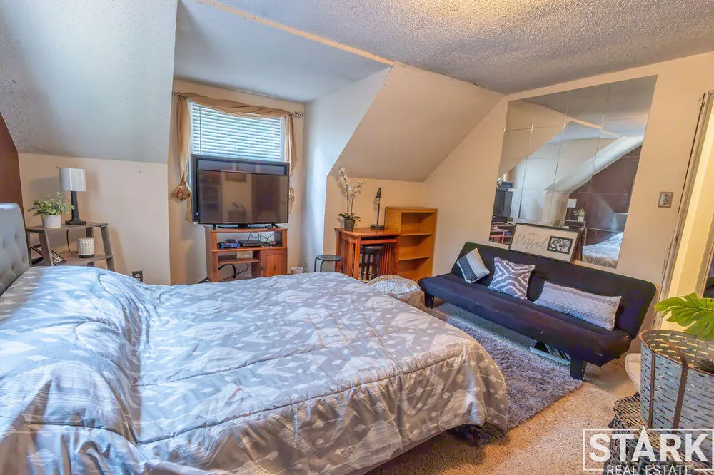 6387 Staple Road Twin Lake, MI 49457