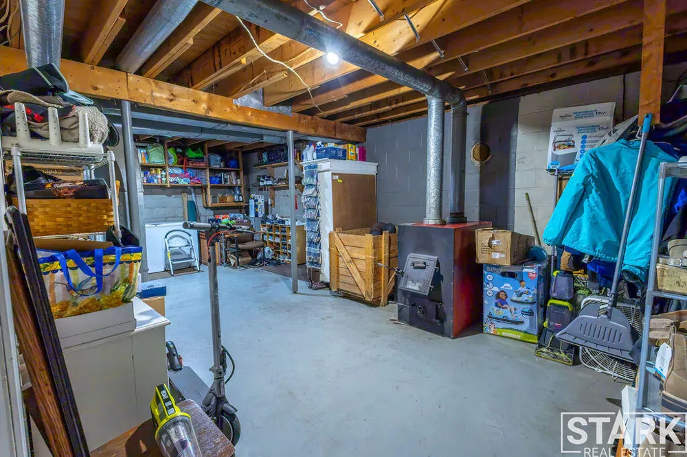 6387 Staple Road Twin Lake, MI 49457