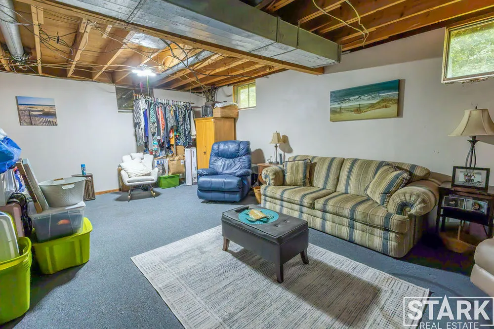 6387 Staple Road Twin Lake, MI 49457