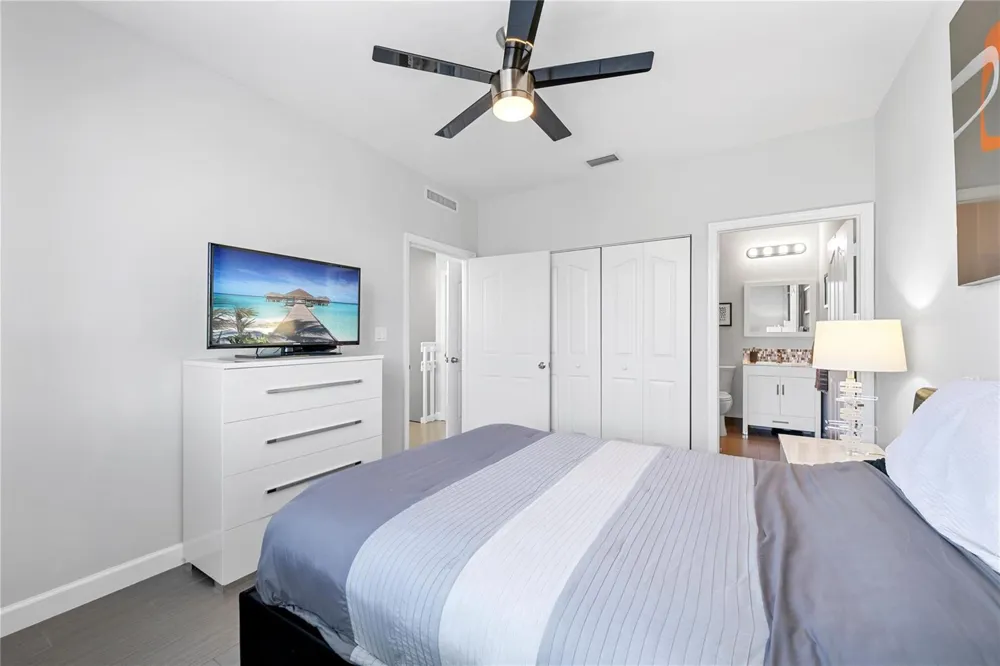 240 NE 2ND STREET #6-F Delray Beach, FL 33444