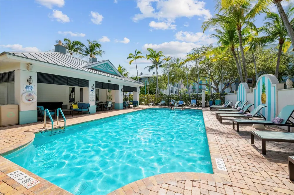 240 NE 2ND STREET #6-F Delray Beach, FL 33444
