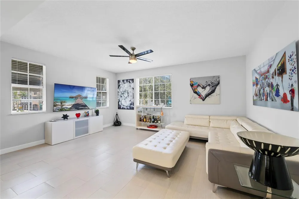 240 NE 2ND STREET #6-F Delray Beach, FL 33444