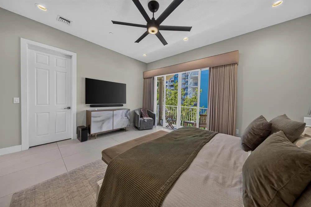 3224 NE 4th Street Pompano Beach, FL 33062
