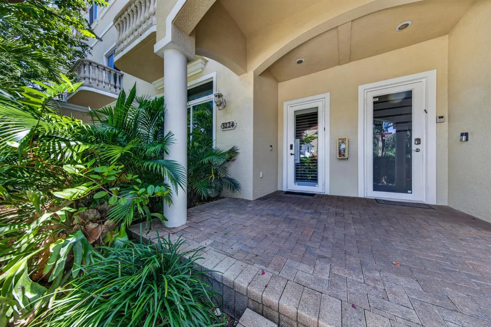 3224 NE 4th Street Pompano Beach, FL 33062