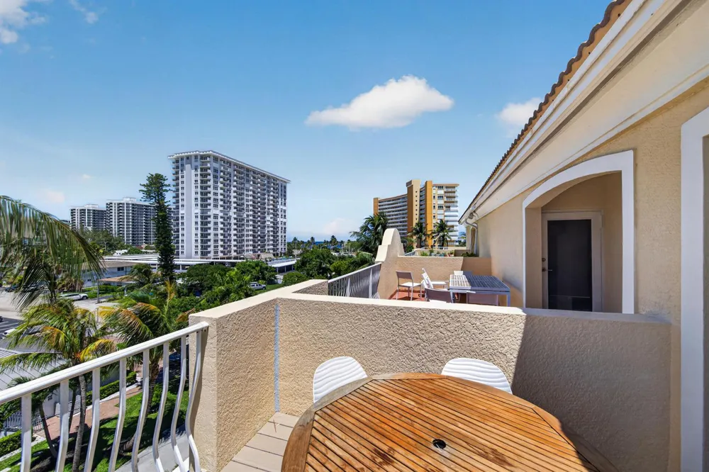 3224 NE 4th Street Pompano Beach, FL 33062