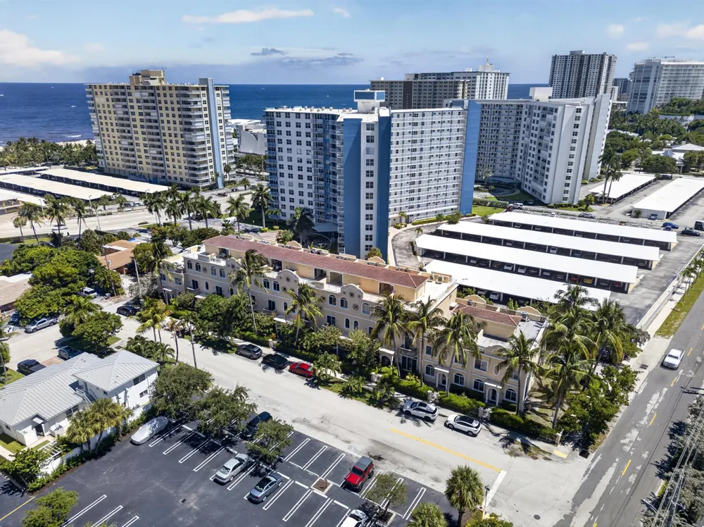 3224 NE 4th Street Pompano Beach, FL 33062