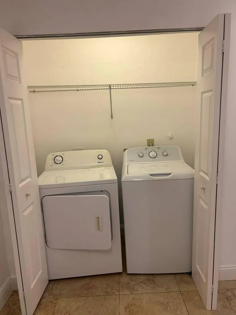 3370 PINEWALK DRIVE #1217 Margate, FL 33063