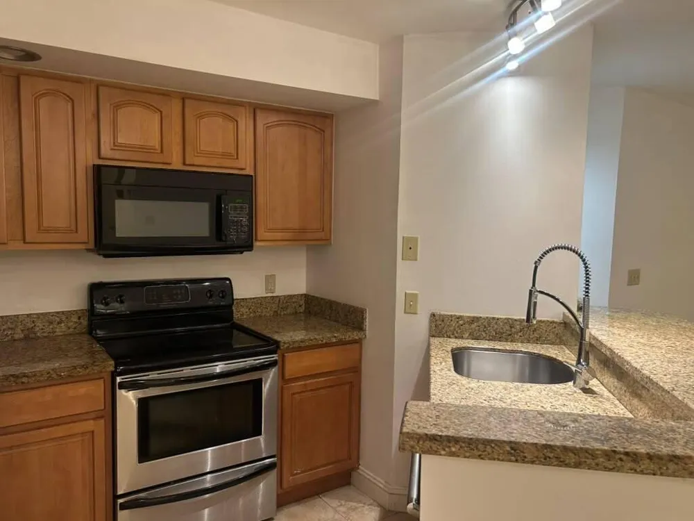 3370 PINEWALK DRIVE #1217 Margate, FL 33063