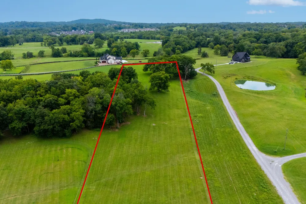 1294 Horn Springs Rd Lebanon, TN 37087