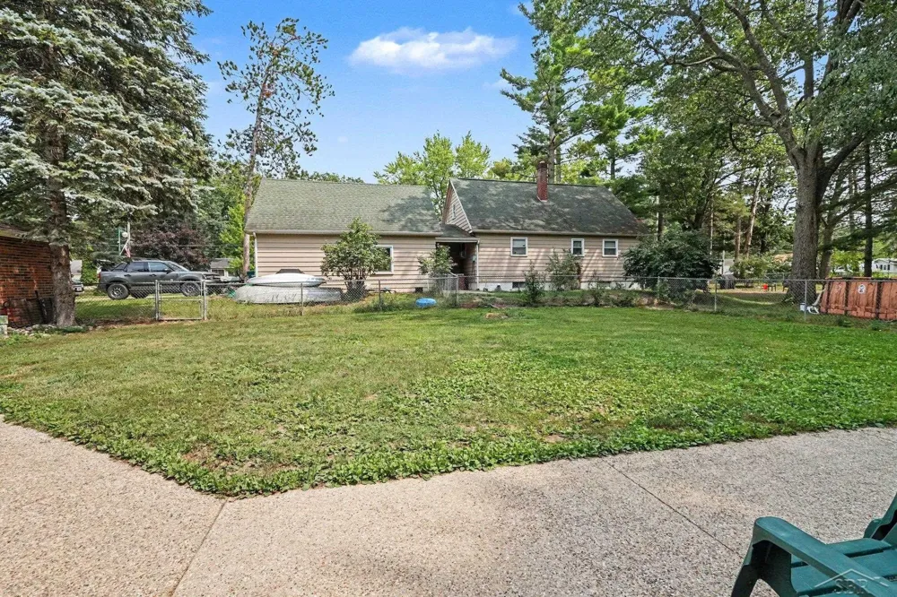 403 Apple Blossom Avenue Denton Township, MI 48651