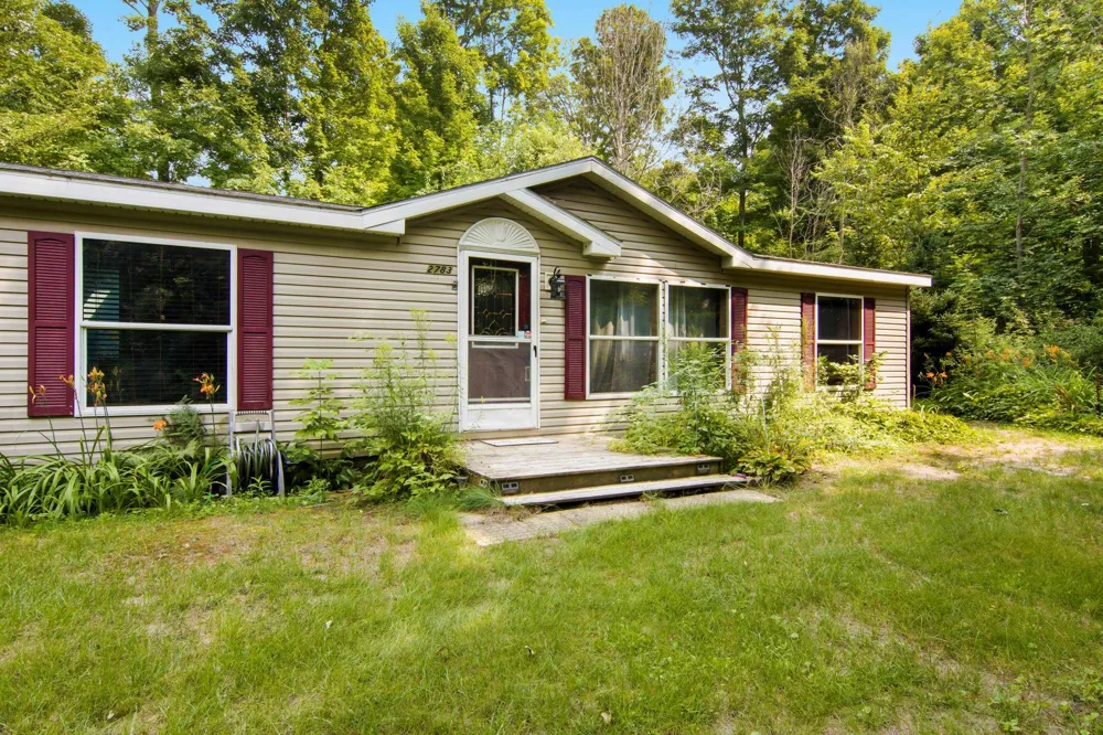 2783 Lake Ann Road Inland Township, MI 49643