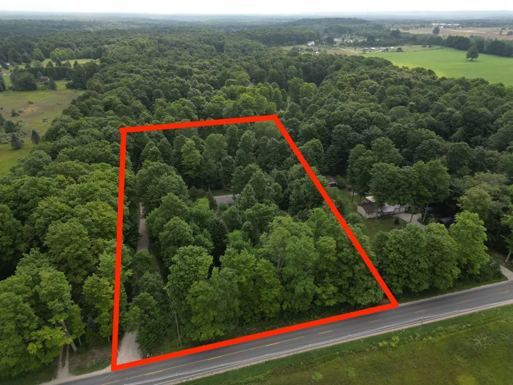 2783 Lake Ann Road Inland Township, MI 49643