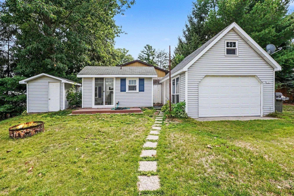 110 Guernsey Avenue Unknown, MI 48629