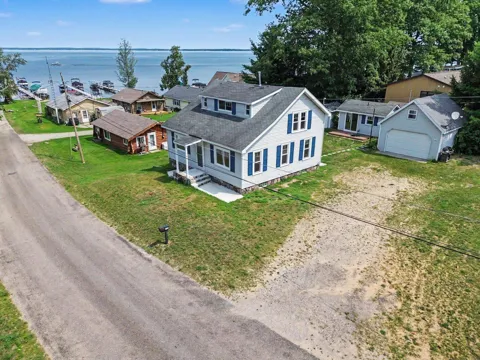 110 Guernsey Avenue