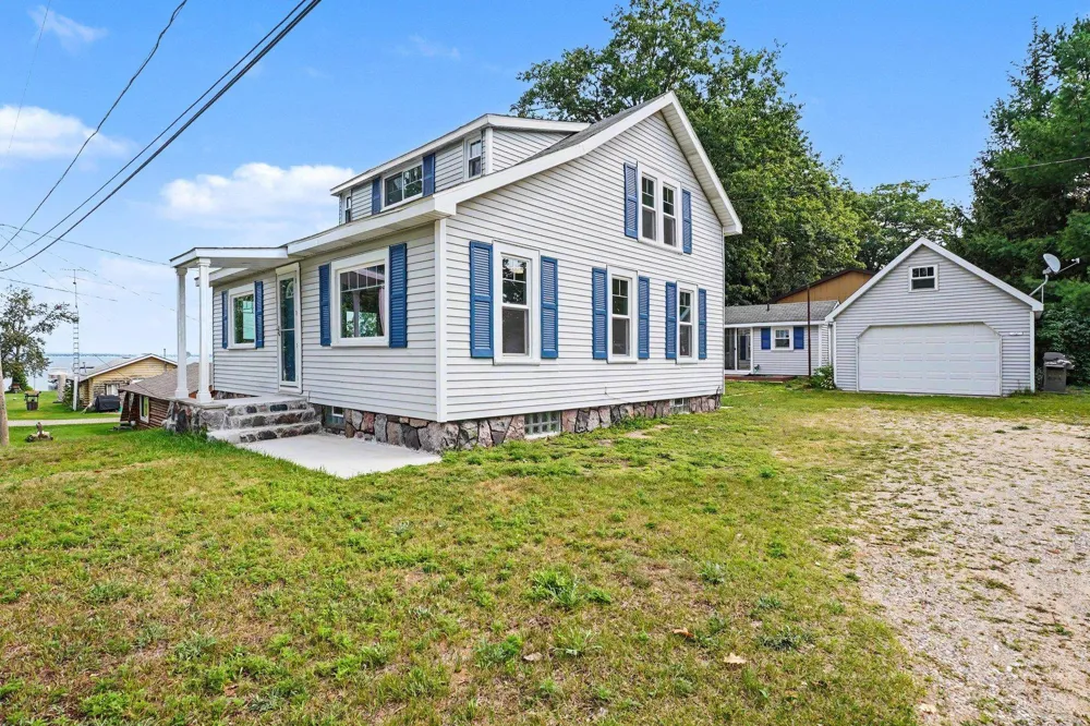 110 Guernsey Avenue Unknown, MI 48629