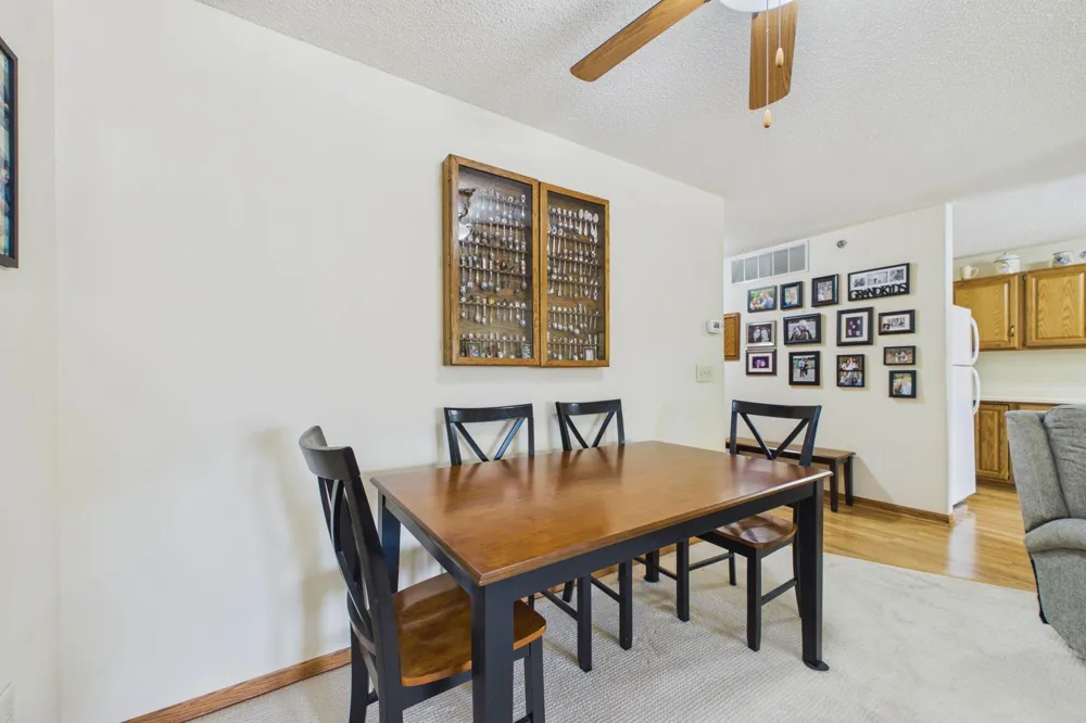 32 11th Avenue S #215 Hopkins, MN 55343