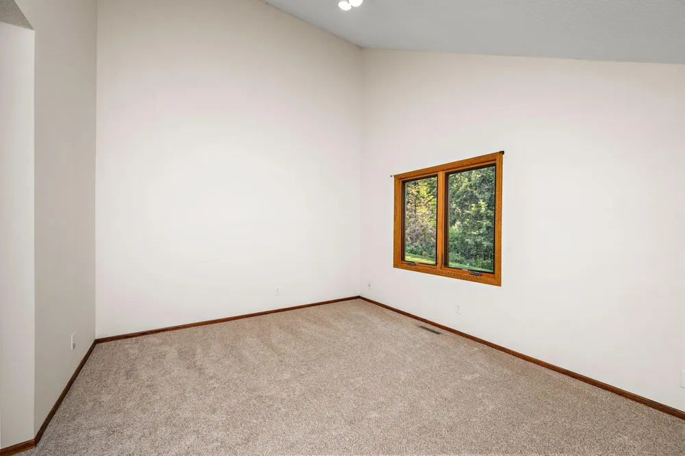 8824 Montegue Terrace Brooklyn Park, MN 55443