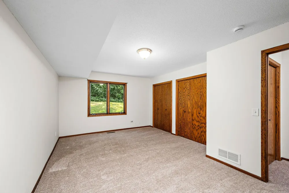 8824 Montegue Terrace Brooklyn Park, MN 55443