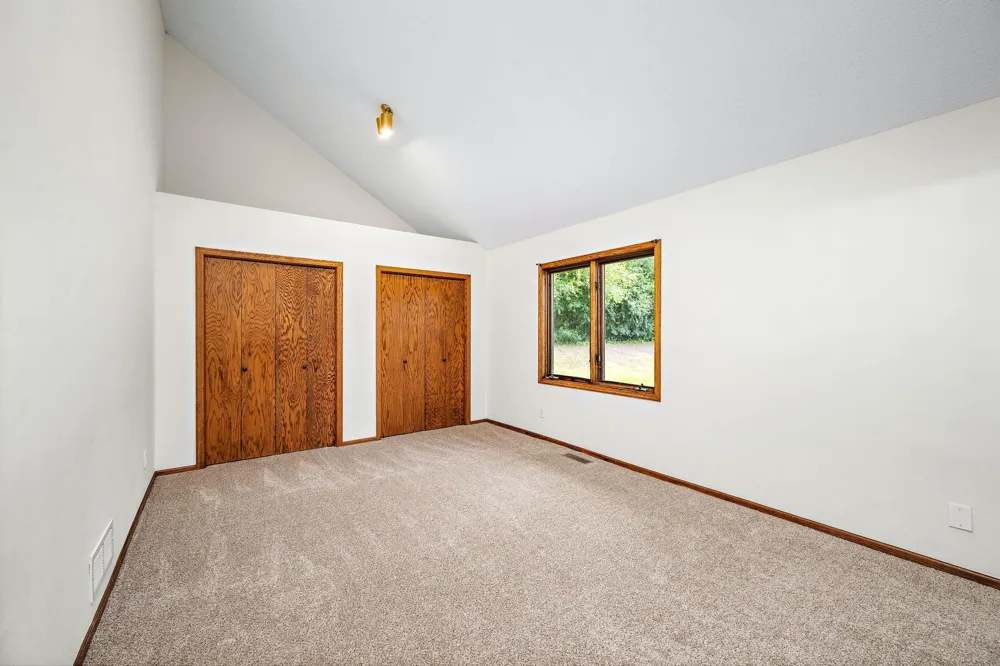 8824 Montegue Terrace Brooklyn Park, MN 55443