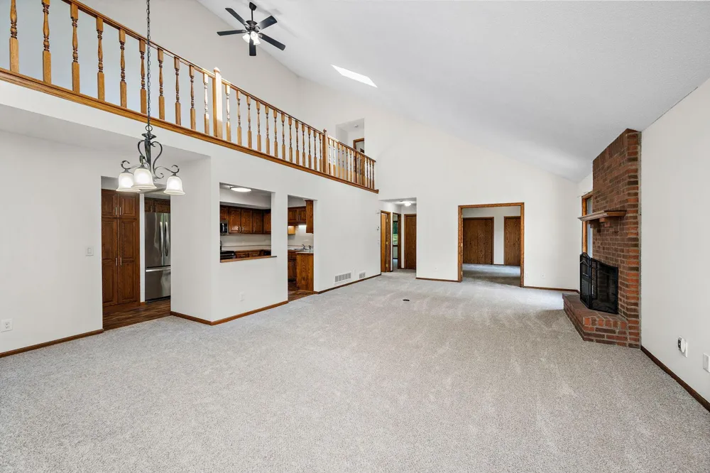 8824 Montegue Terrace Brooklyn Park, MN 55443