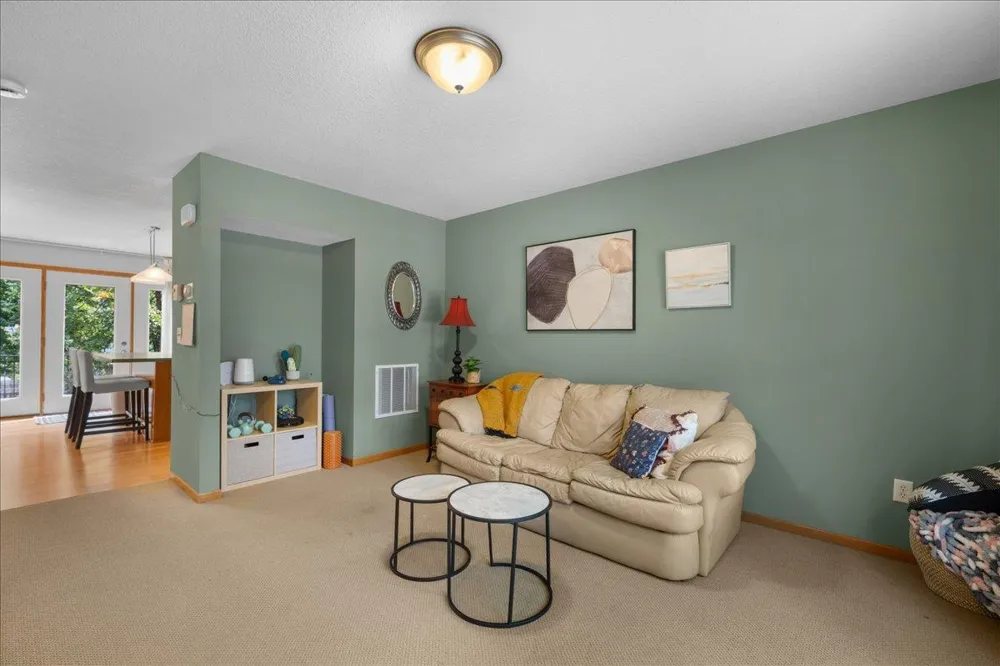 640 Dale Street Saint Paul, MN 55103