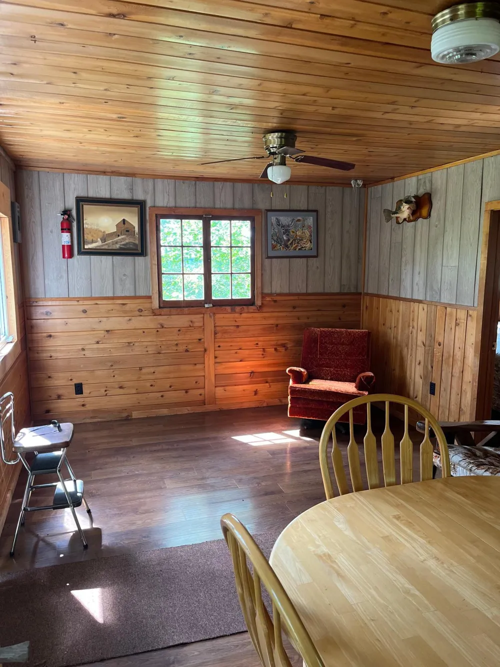 1915 Lynx Island International Falls, MN 56649