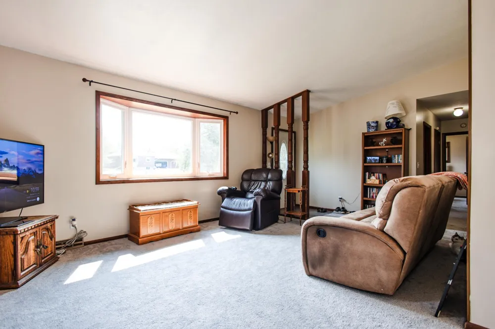 1213 Riverside Drive Detroit Lakes, MN 56501