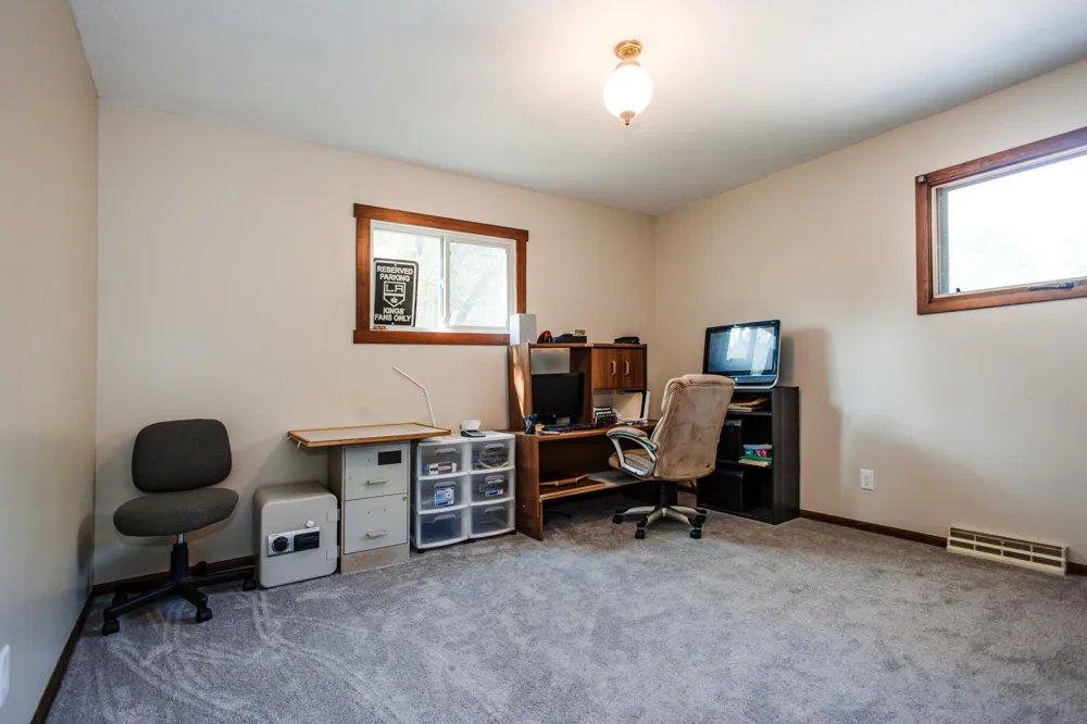 1213 Riverside Drive Detroit Lakes, MN 56501