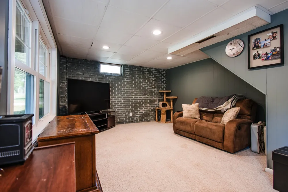 1213 Riverside Drive Detroit Lakes, MN 56501