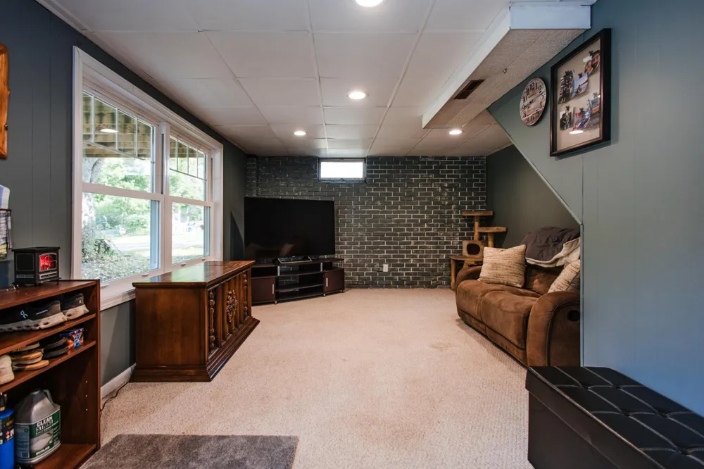 1213 Riverside Drive Detroit Lakes, MN 56501