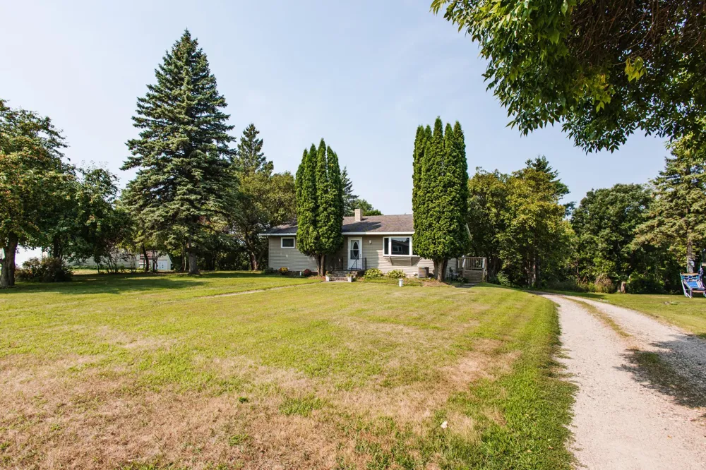 1213 Riverside Drive Detroit Lakes, MN 56501