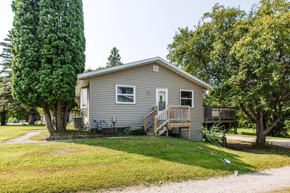 1213 Riverside Drive Detroit Lakes, MN 56501