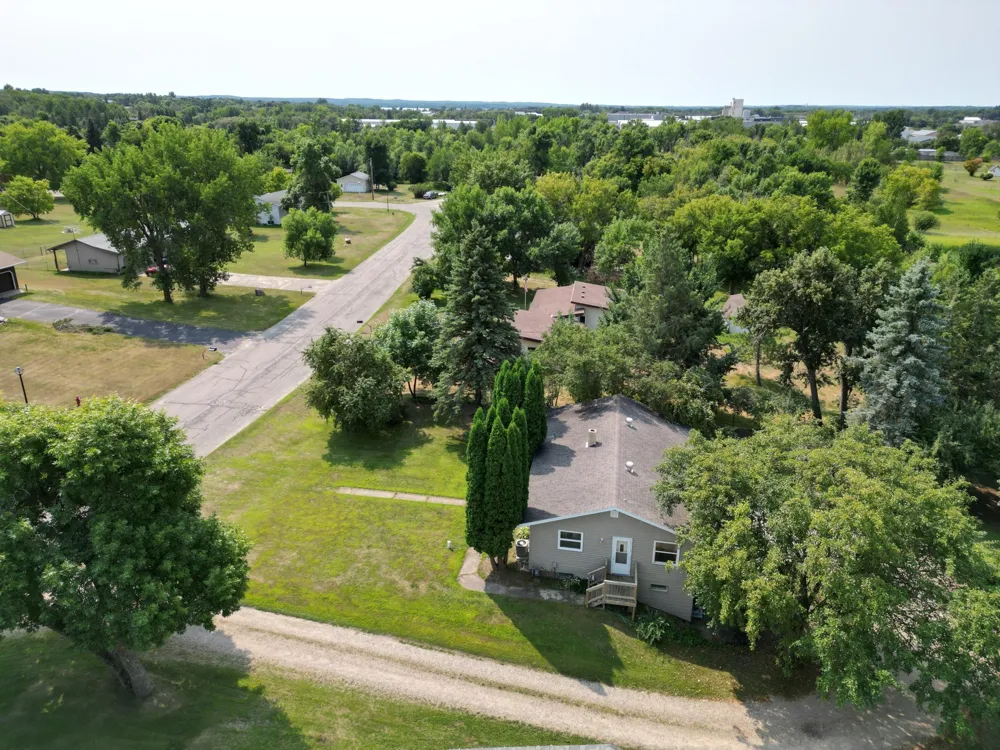 1213 Riverside Drive Detroit Lakes, MN 56501