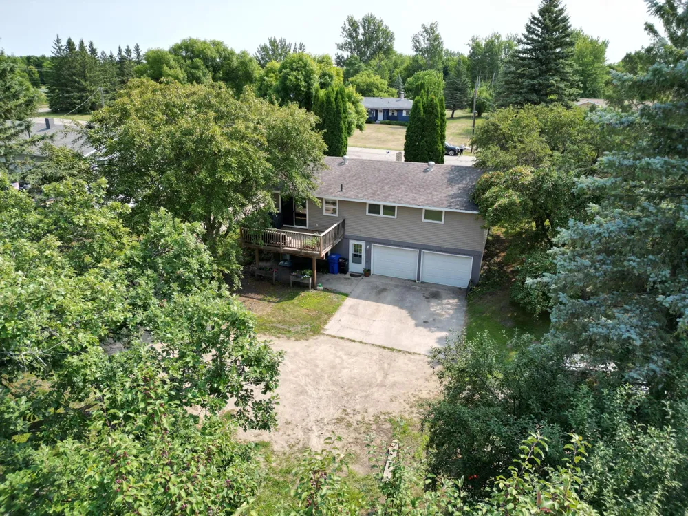 1213 Riverside Drive Detroit Lakes, MN 56501