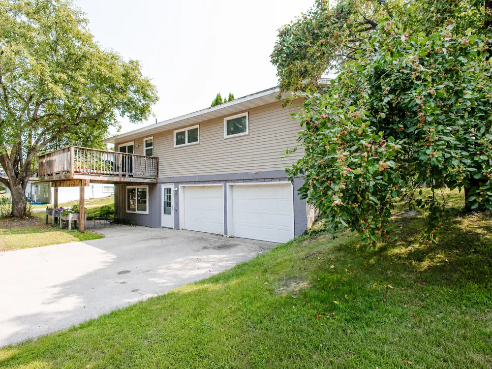 1213 Riverside Drive Detroit Lakes, MN 56501