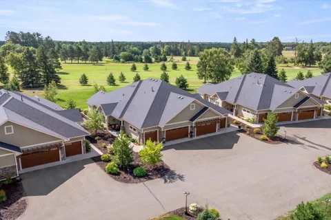 7364 Fairway Lane