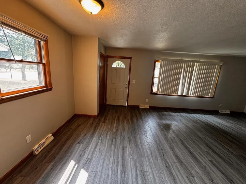 706 20th Street Moorhead, MN 56560