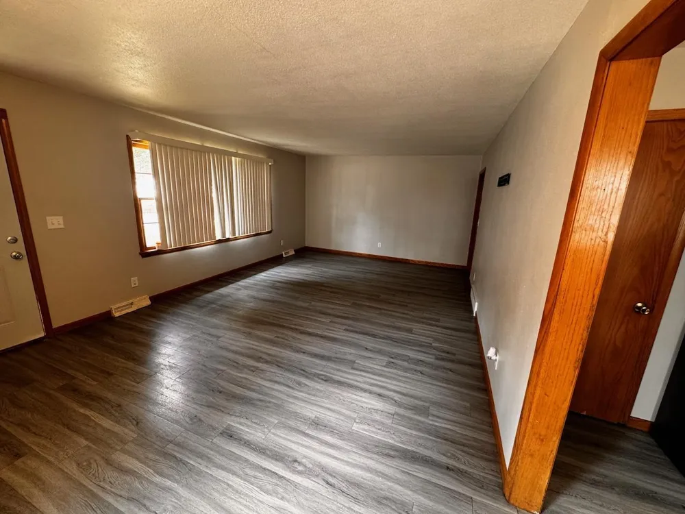 706 20th Street Moorhead, MN 56560