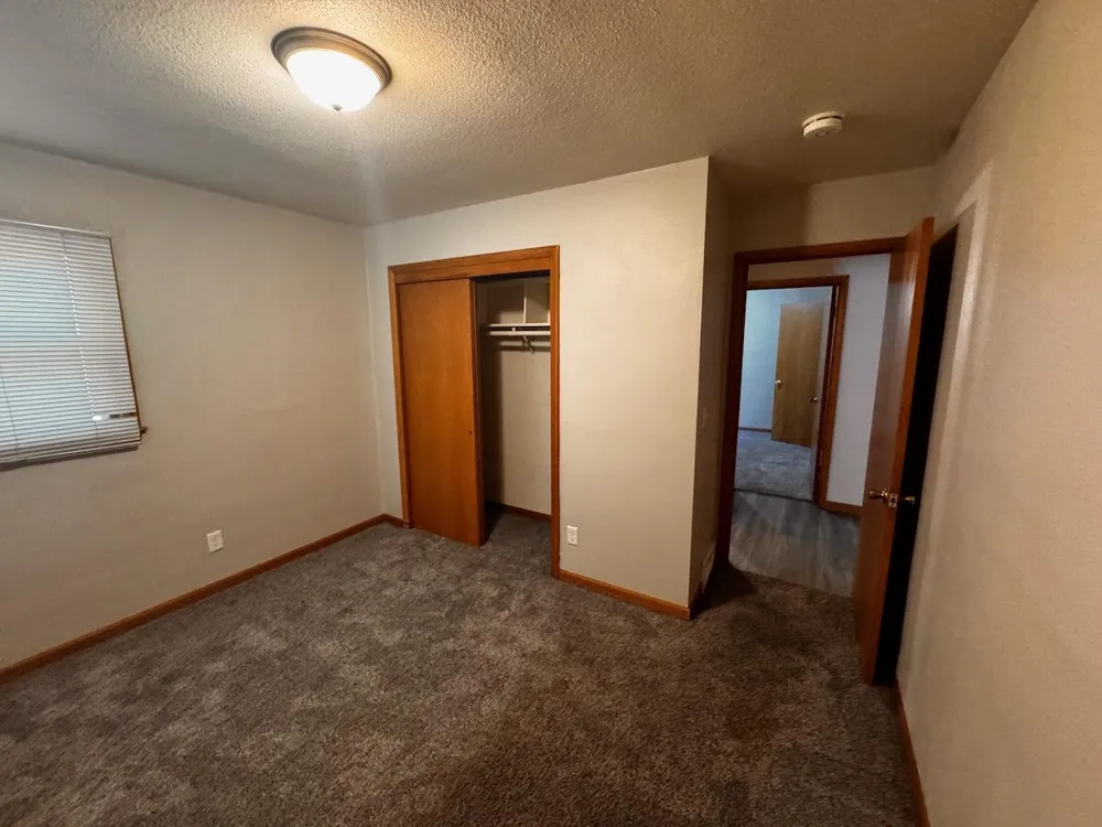 706 20th Street Moorhead, MN 56560