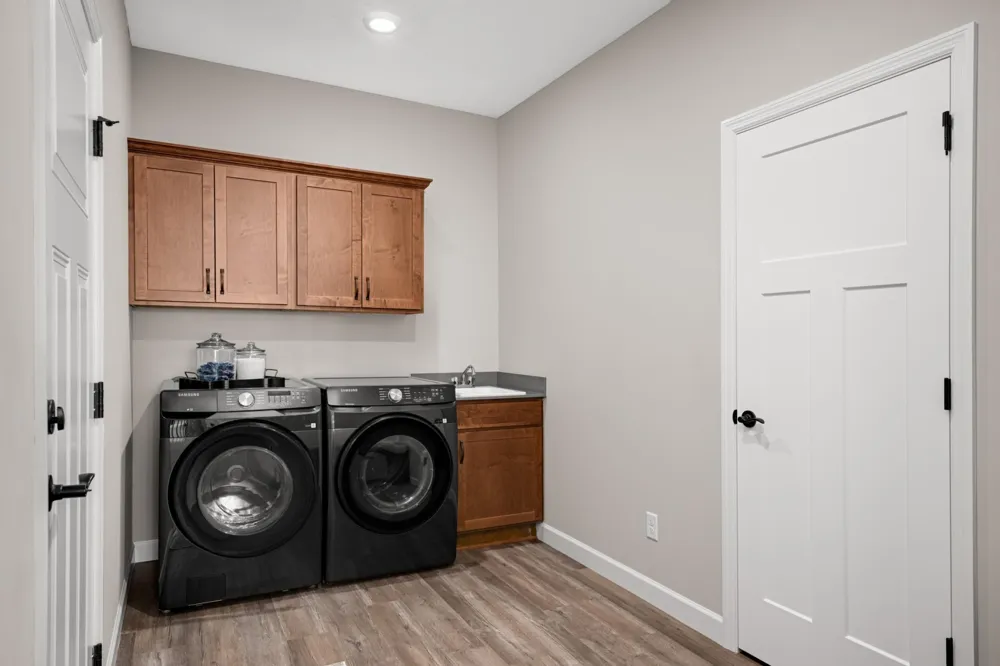 7816 Bridgewater Court Greenfield, MN 55373