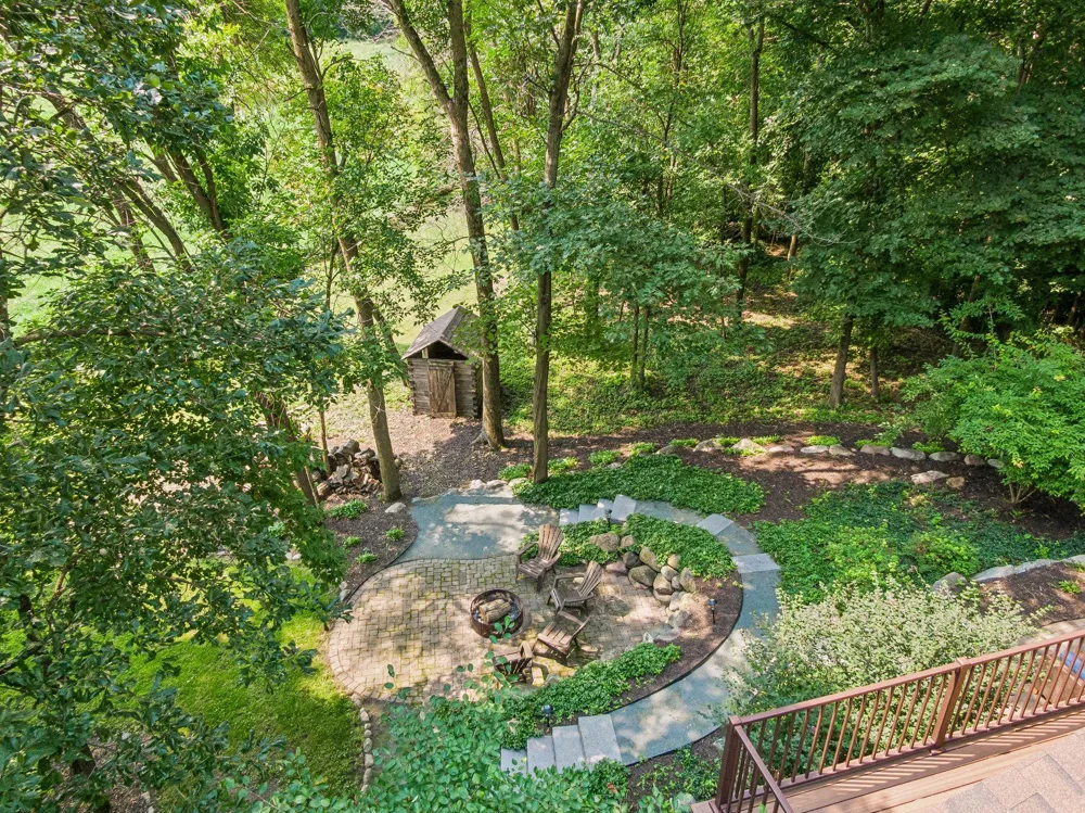 10580 Little Avenue Waconia, MN 55387