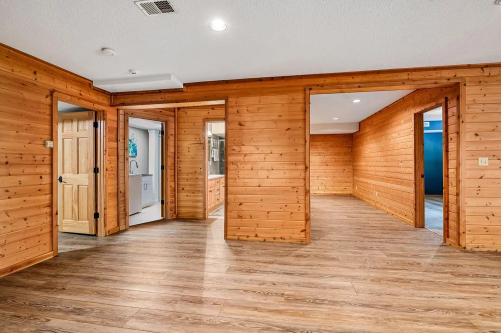 10580 Little Avenue Waconia, MN 55387