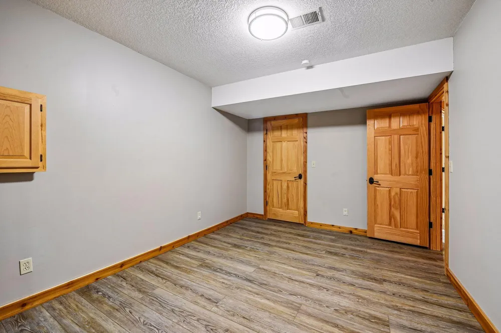 10580 Little Avenue Waconia, MN 55387