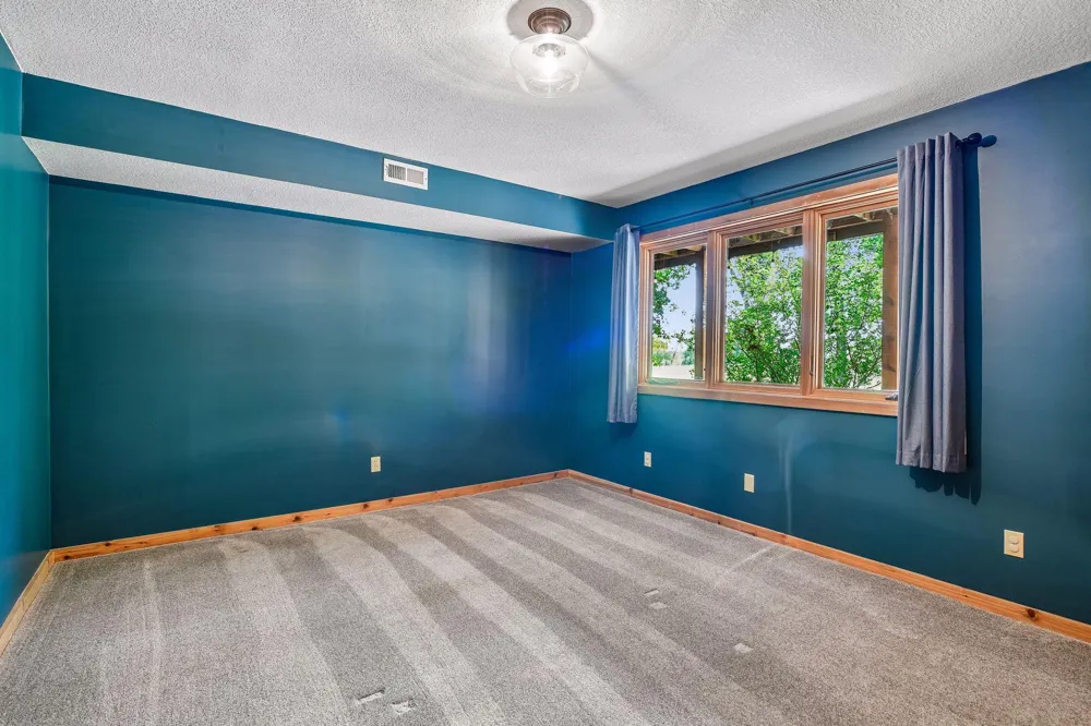 10580 Little Avenue Waconia, MN 55387